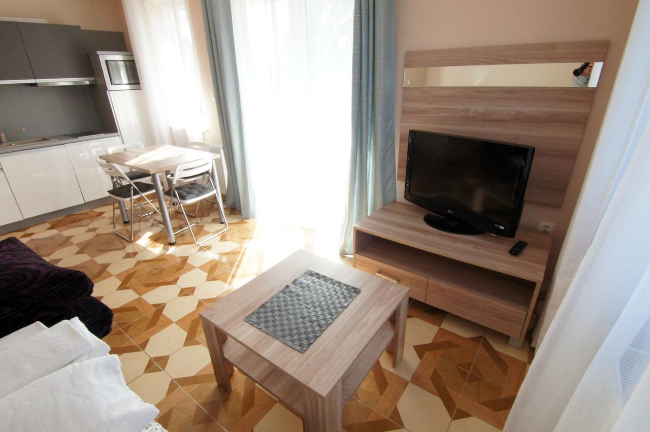 Wczasy Royal Apartment Jastarnia Ngoại thất bức ảnh