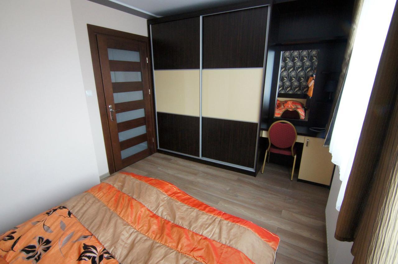 Wczasy Royal Apartment Jastarnia Ngoại thất bức ảnh