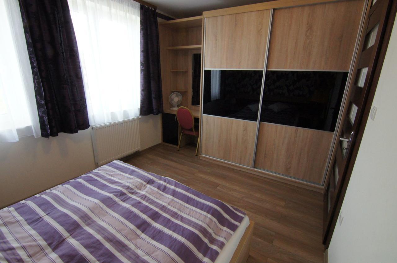 Wczasy Royal Apartment Jastarnia Ngoại thất bức ảnh