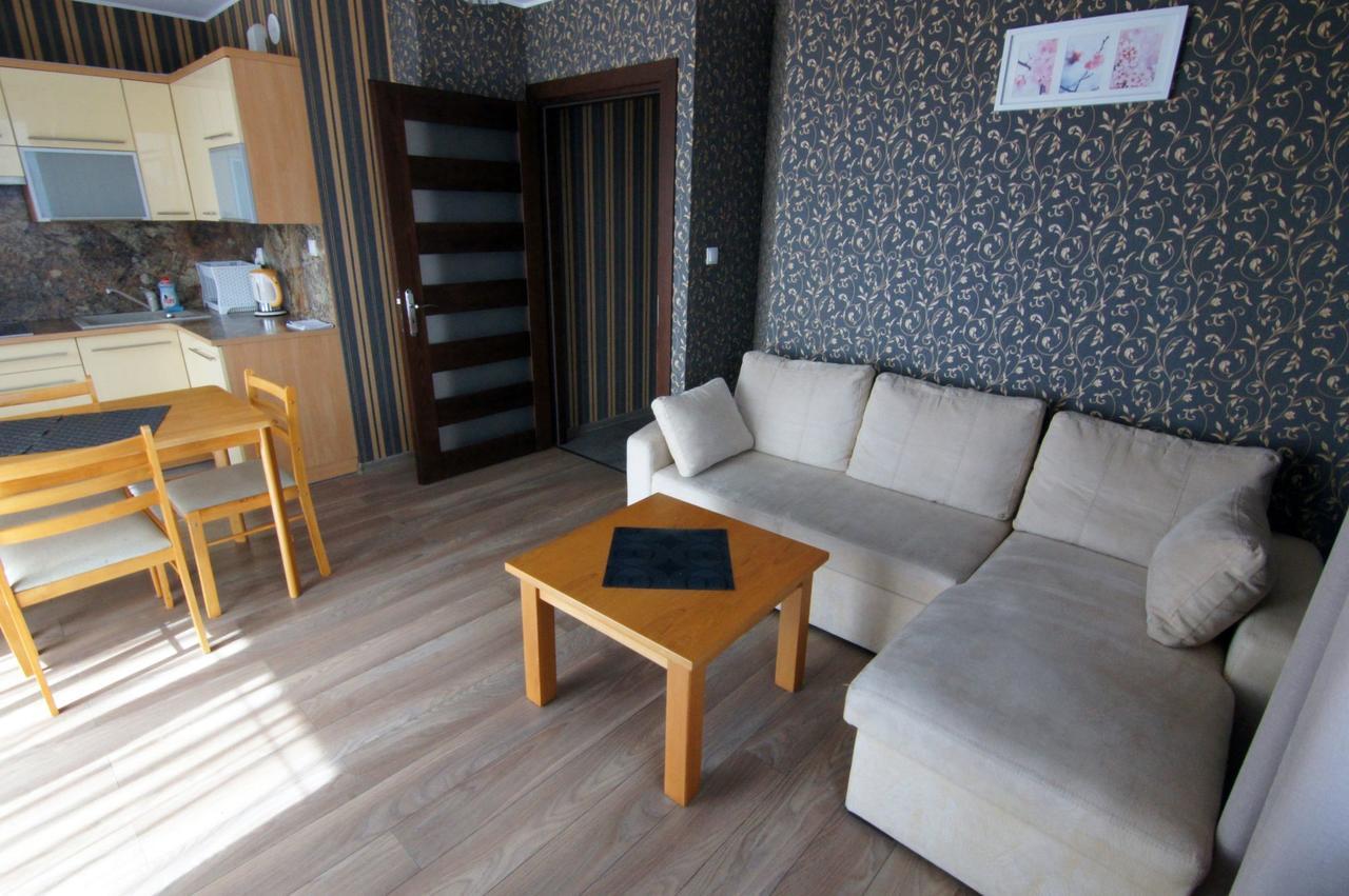 Wczasy Royal Apartment Jastarnia Ngoại thất bức ảnh