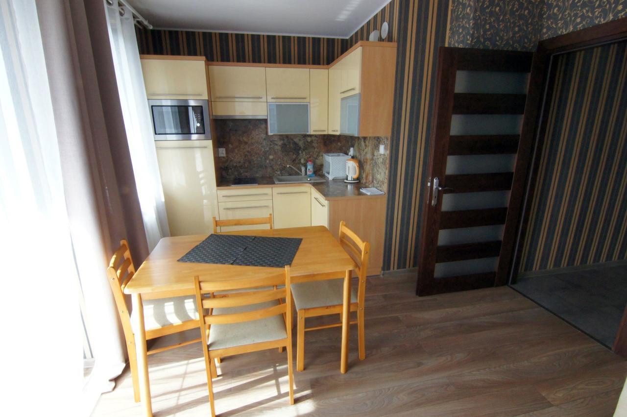 Wczasy Royal Apartment Jastarnia Ngoại thất bức ảnh