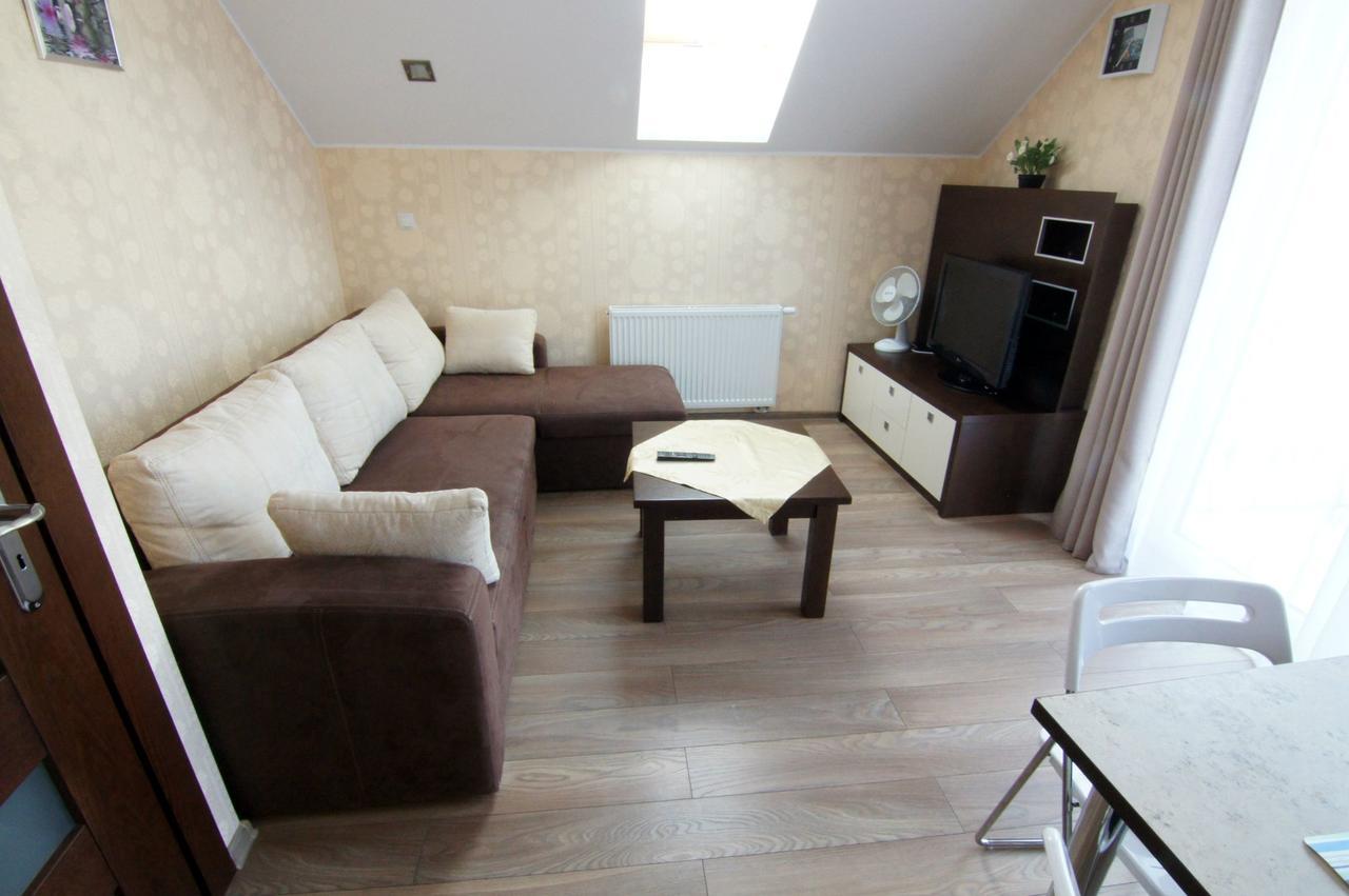 Wczasy Royal Apartment Jastarnia Ngoại thất bức ảnh